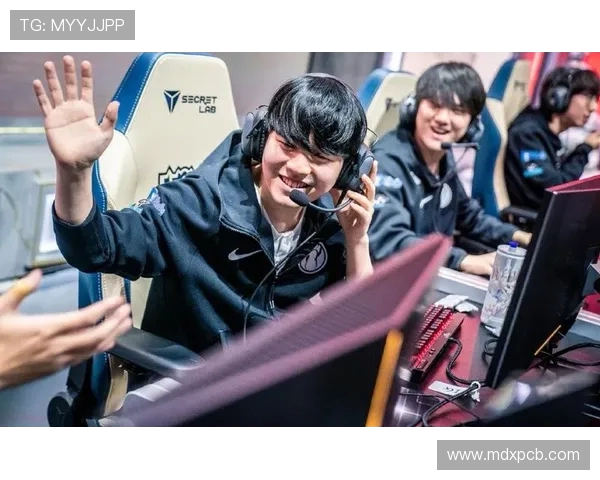 国际邀请赛分析:FPX团队协作展现出色默契与战术配合 国际邀请赛分析:FPX团队协作展现出色默契与战术配合